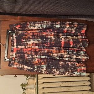Fynn & Rose Anthropologie woman's size 2 black abstract crosshatch pleated skirt